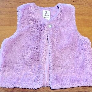 GYMBOREE Soft Faux Fur Vest in Lavender Purple Rhinestone Button - Girls 4 / 4T